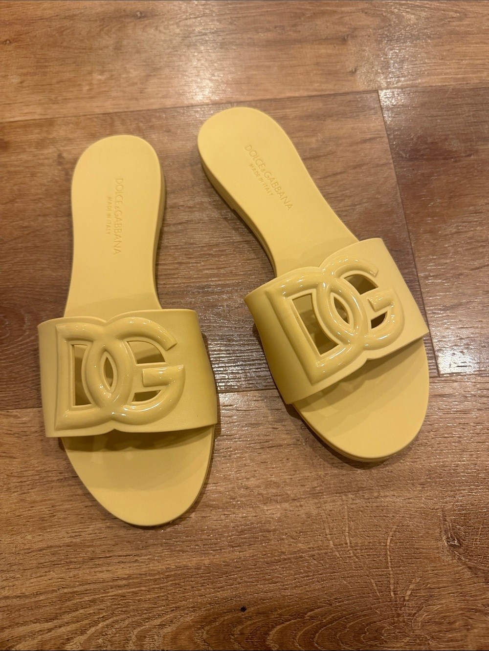 size 39 dolce & Gabbana Banana Yellow Logo Slide Sandals - Picture 5 of 13